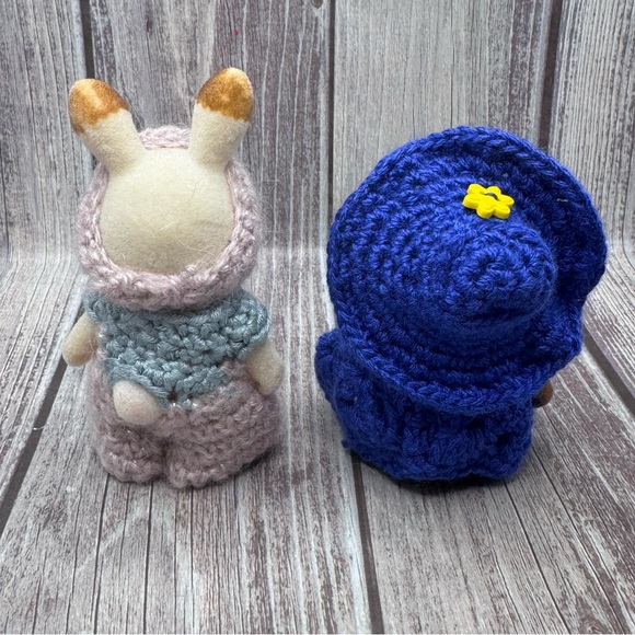 Calico Critters dolls with Handmade Crocheted Outfits - Picture 2 of 5